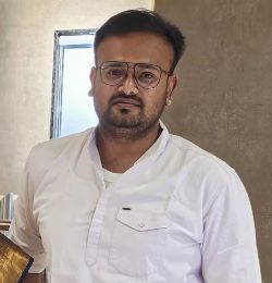 Vikaram Manoharan