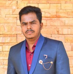 Vignesh 